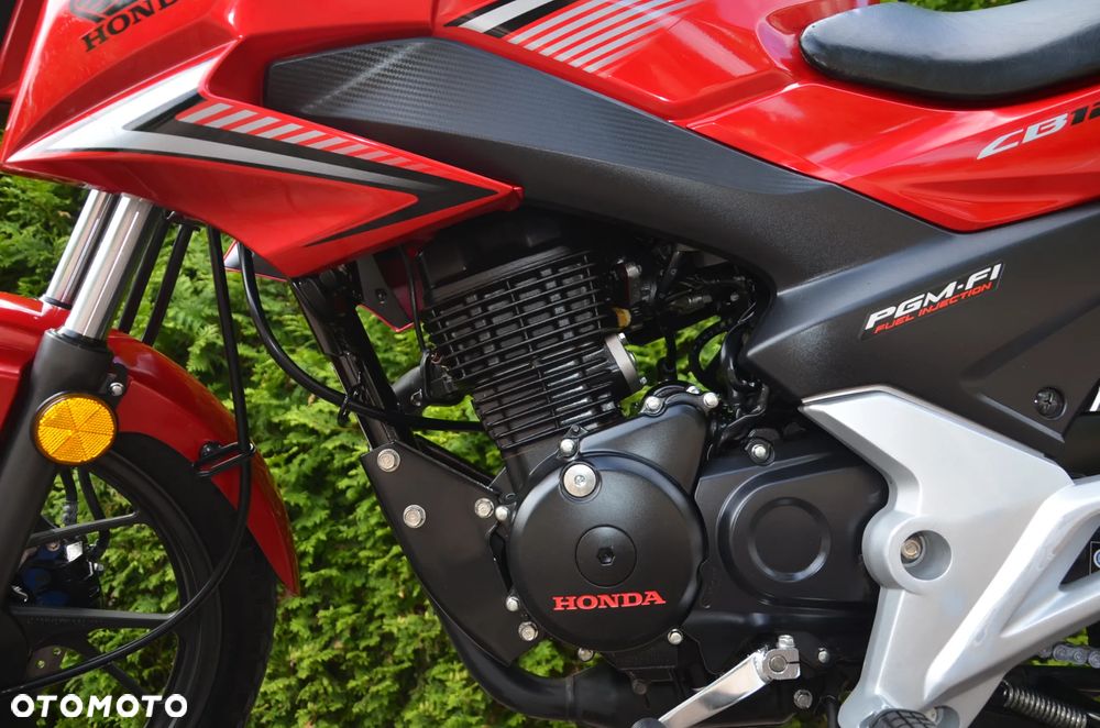 Honda CBF - 12
