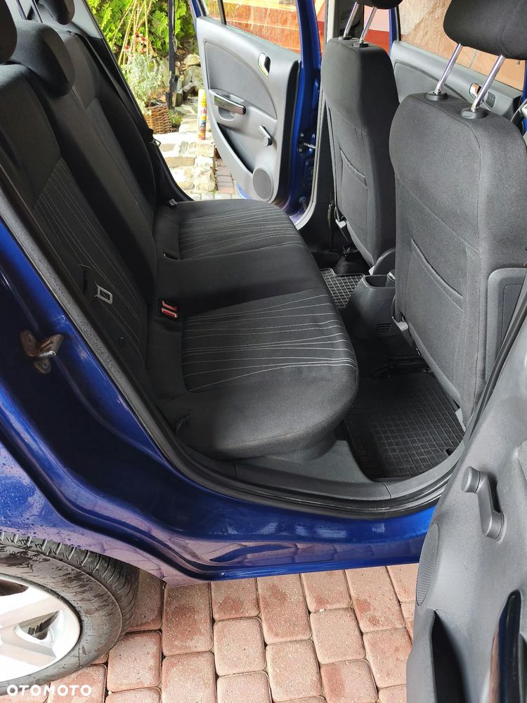 Opel Corsa - 16
