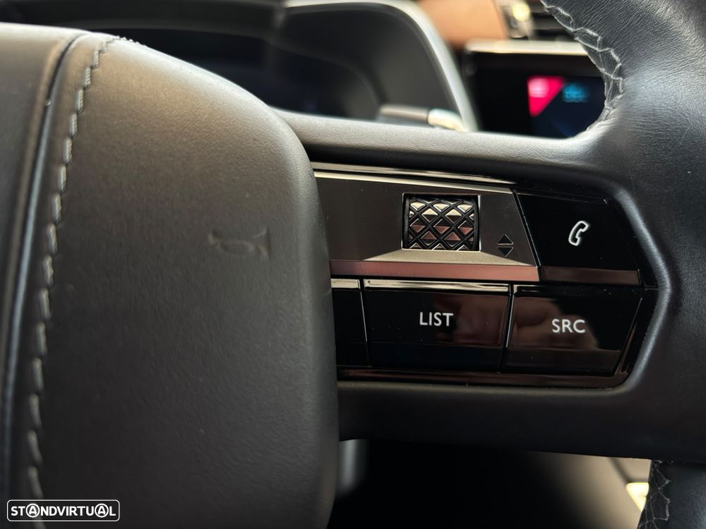 DS DS7 Crossback E-Tense Performance Line+ EAT8 - 10