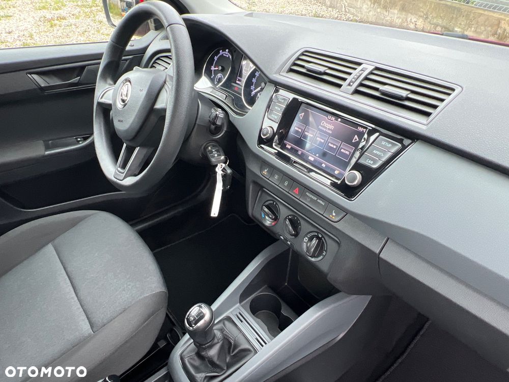 Skoda Fabia 1.0 MPI Active - 21