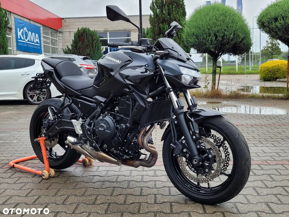 Kawasaki Z 650 - 24