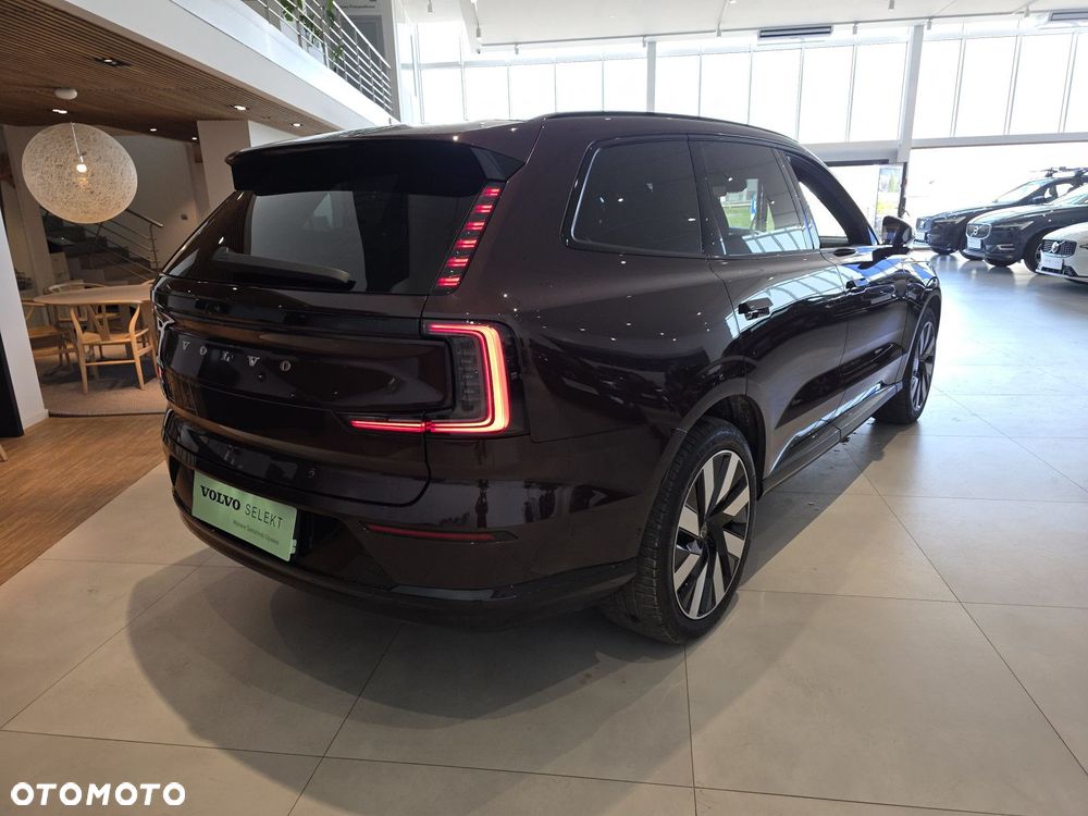 Volvo EX90 - 5