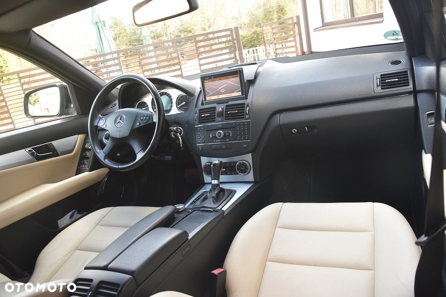 Mercedes-Benz Klasa C 200 Kompressor Automatik Avantgarde - 19