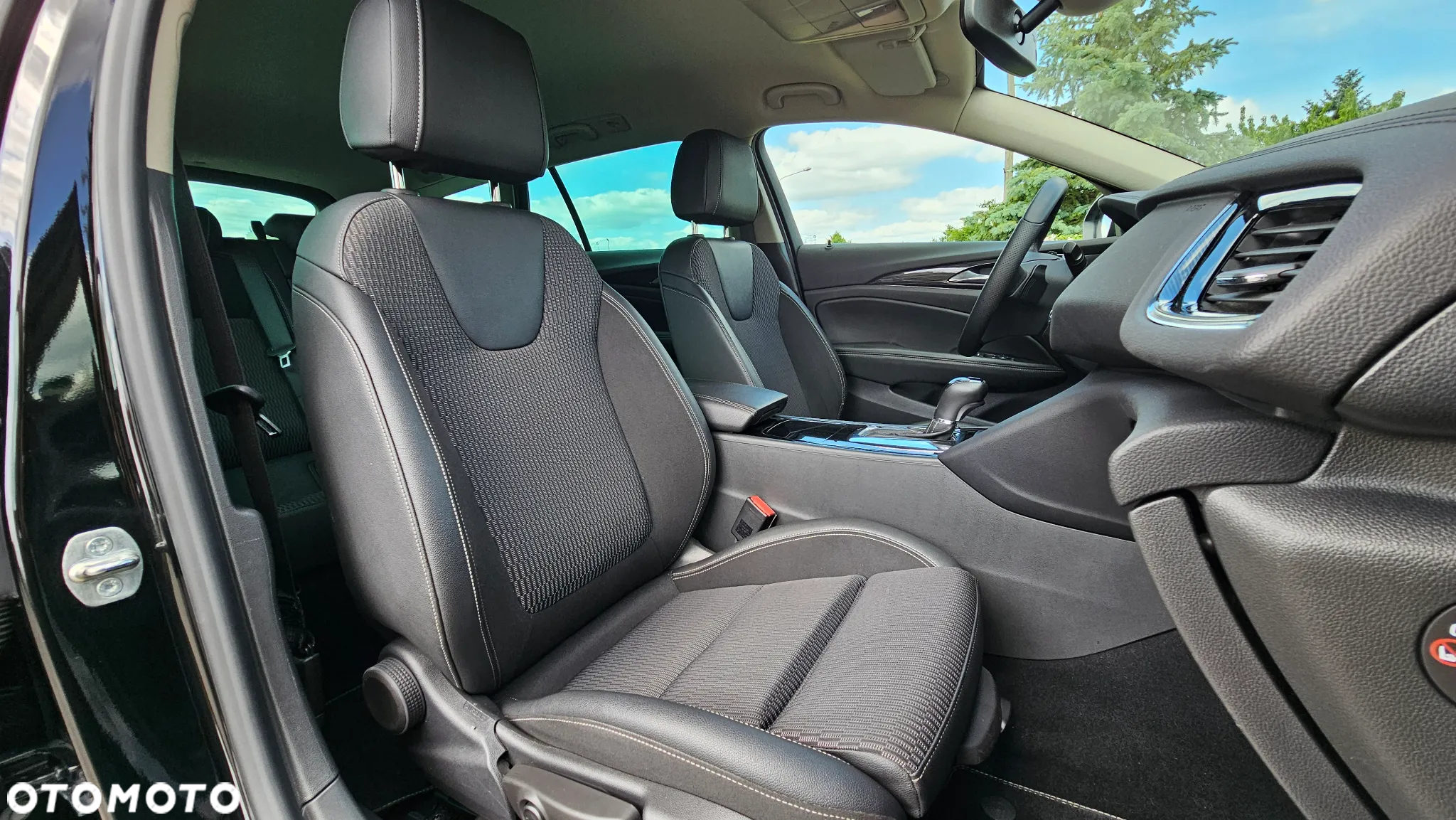 Opel Insignia Sports Tourer 2.0 Diesel Automatik Innovation - 32