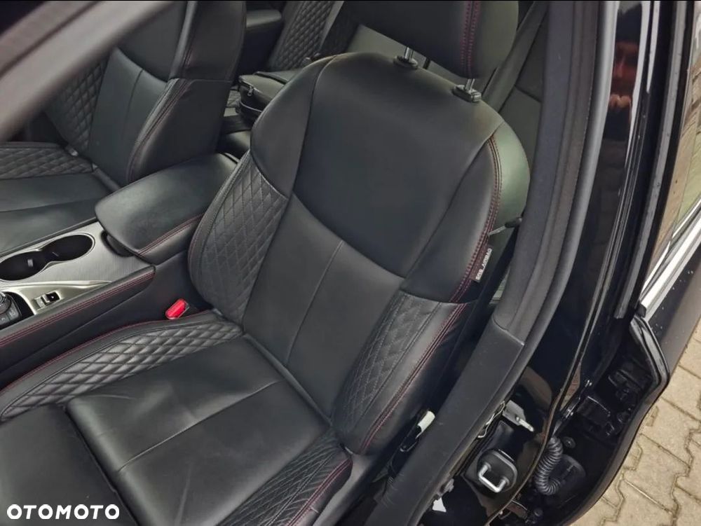 Infiniti Q50 Q50S 3.0t Sport Tech - 9