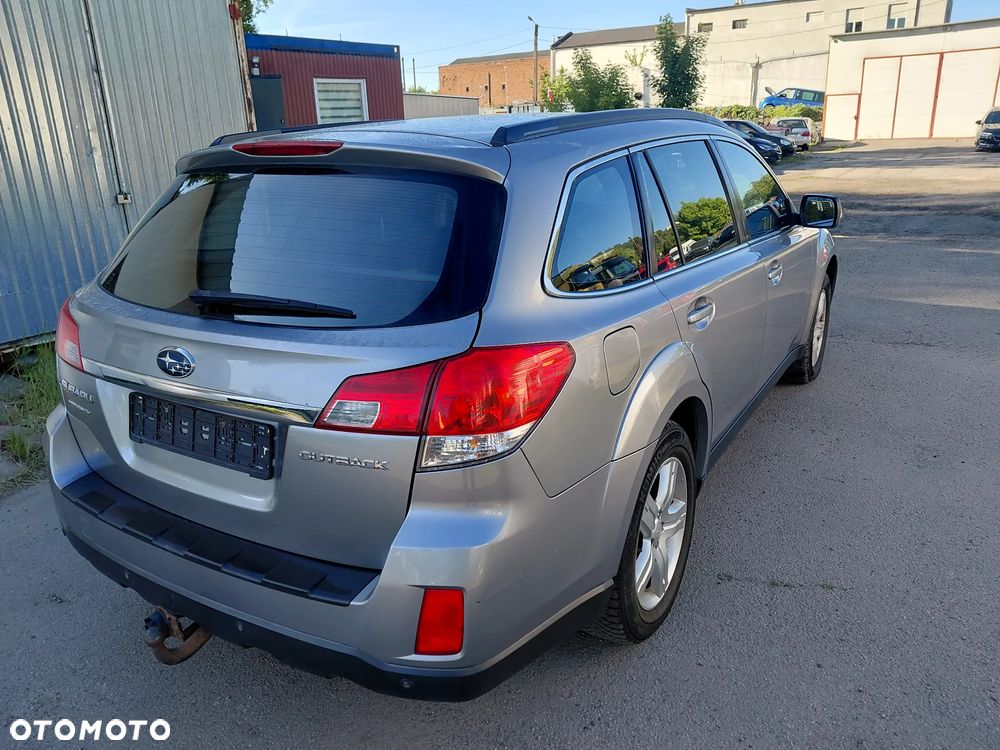 Subaru Outback 2.5i Lineartronic Active - 6