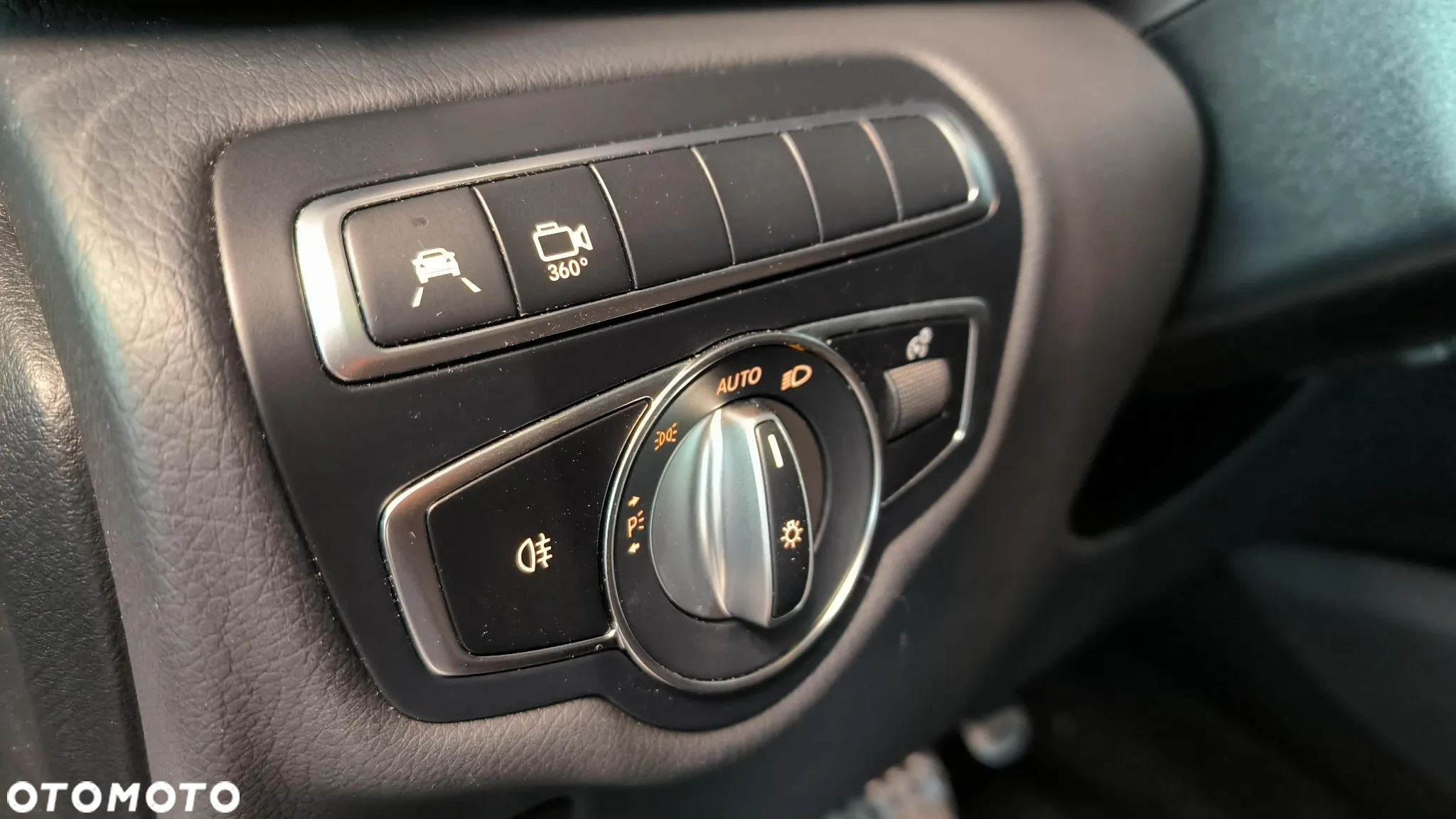 Mercedes-Benz Klasa V 300 d Avantgarde 9G-Tronic (d³ugi) - 21
