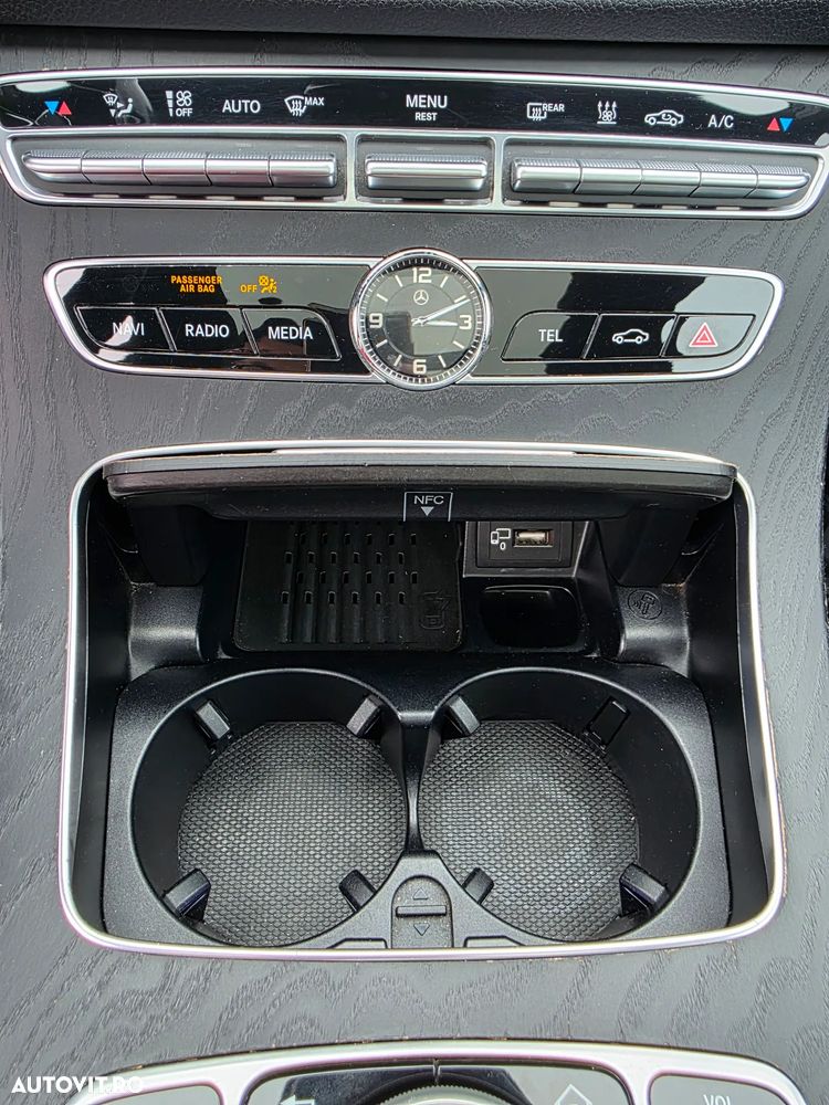 Mercedes-Benz E 300 de 9G-TRONIC AMG Line - 16