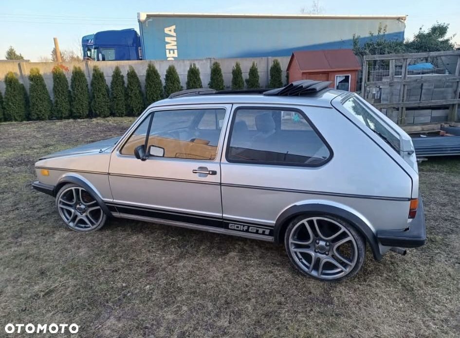 Volkswagen Golf 1.6 / 1.6 C - 8