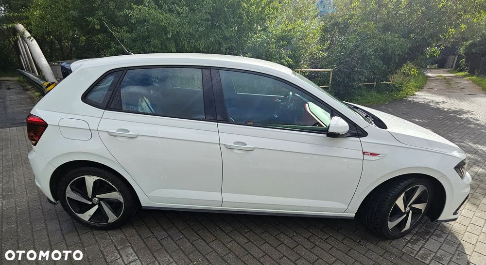 Volkswagen Polo 2.0 TSI DSG GTI - 8