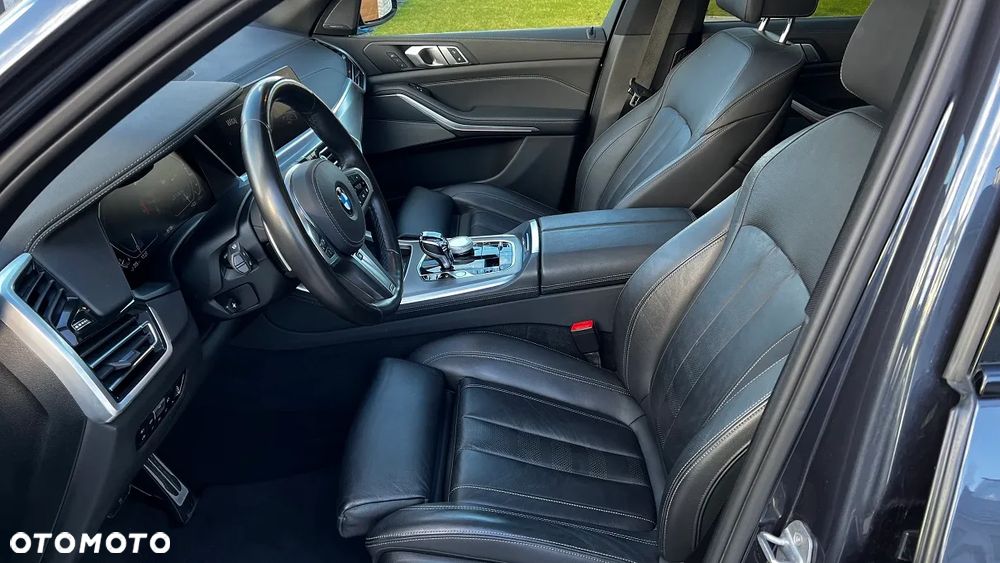 BMW X5 xDrive45e - 12