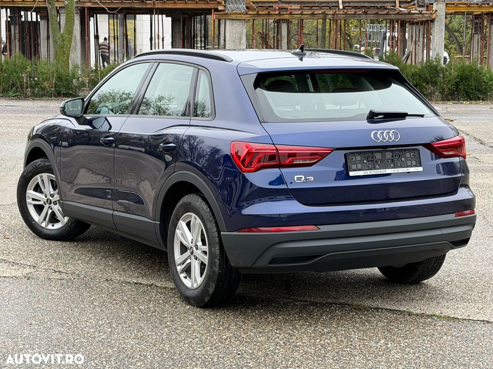 Audi Q3 35 TFSI S tronic - 3