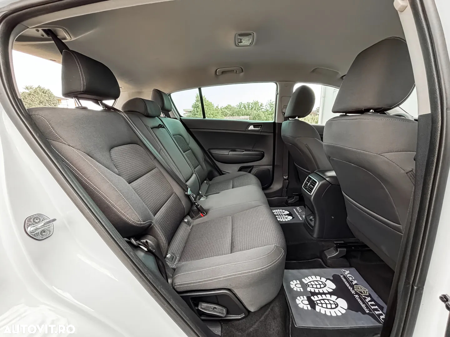 Kia Sportage - 10
