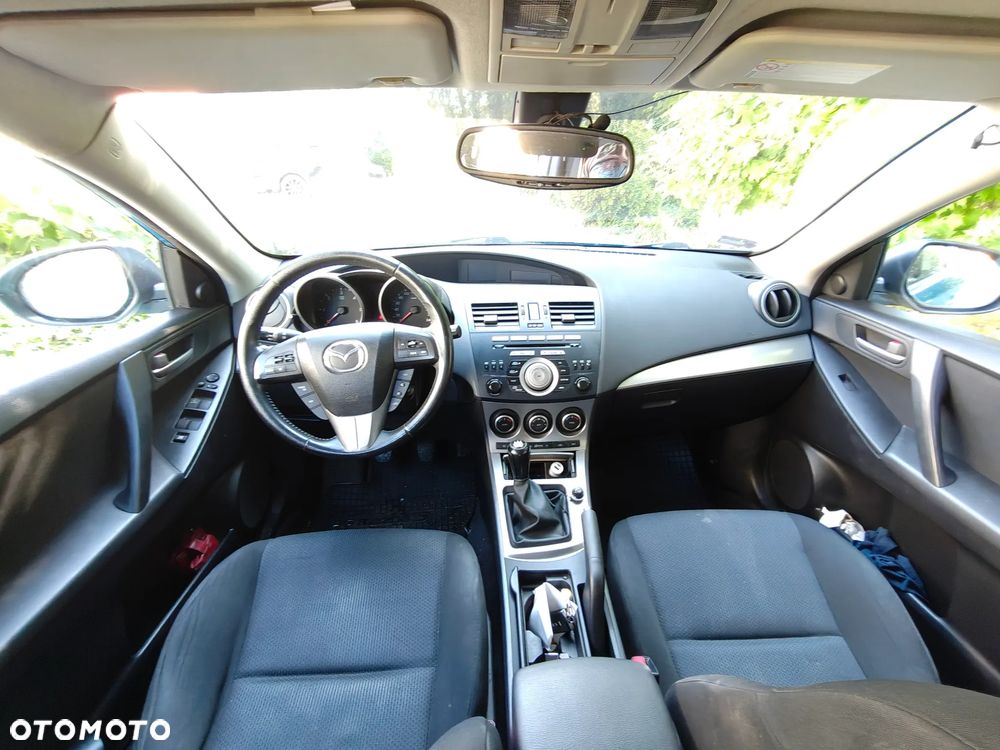 Mazda 3 1.6 CD Exclusive + - 12