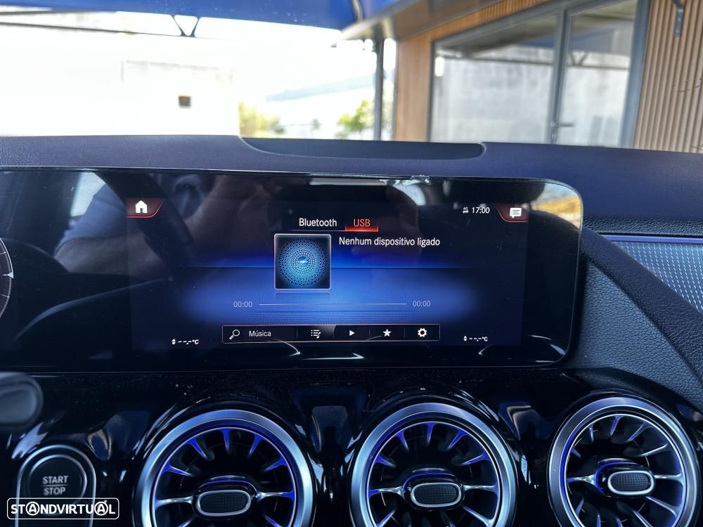 Mercedes-Benz EQA 250+ Progressive - 27