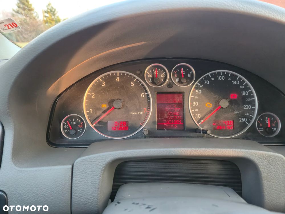 Audi A6 Avant 2.4 Multitronic - 16