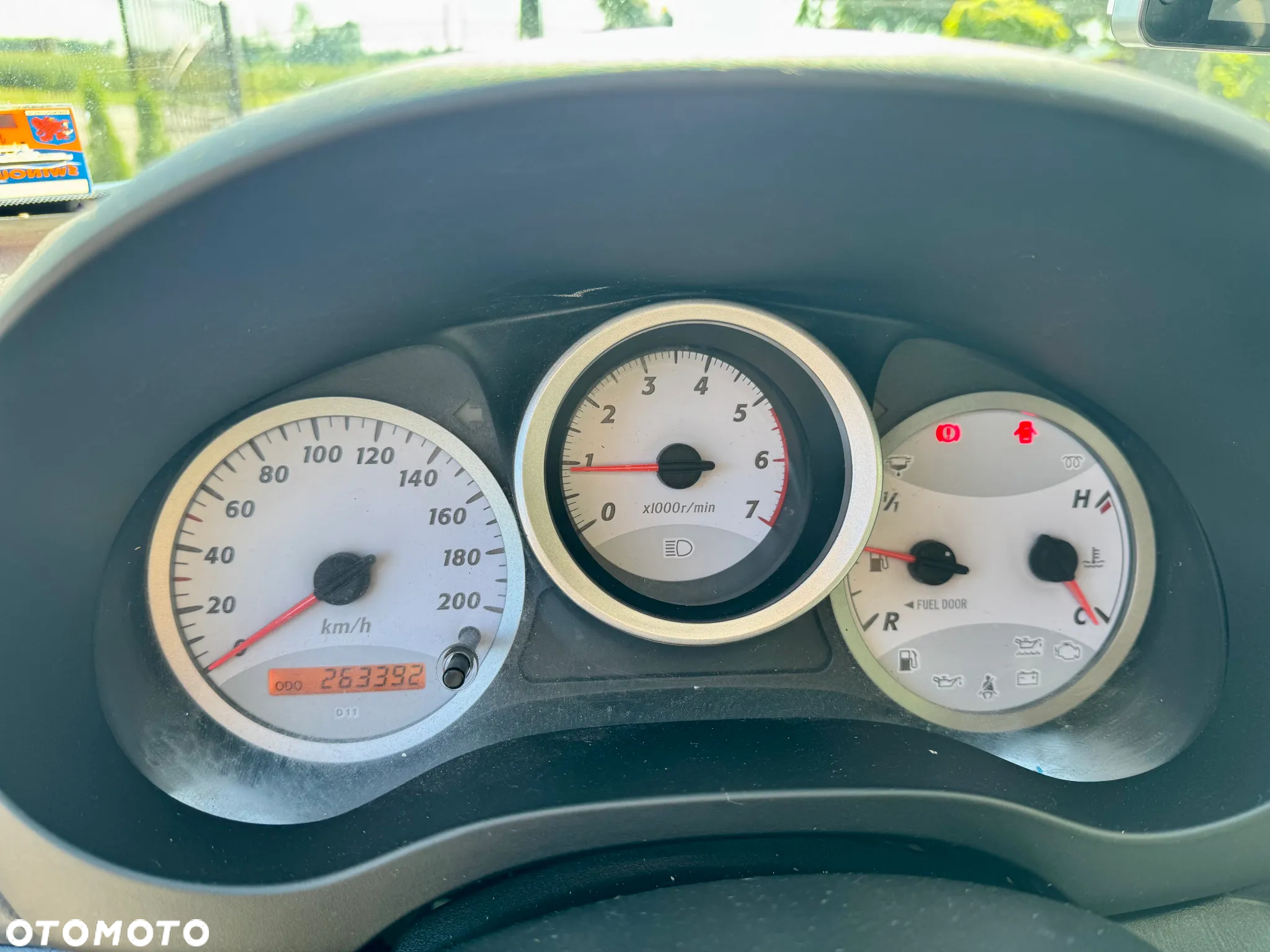 Toyota RAV4 - 9