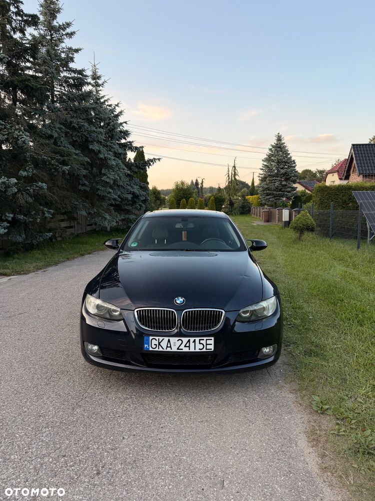 BMW Seria 3 325i - 3
