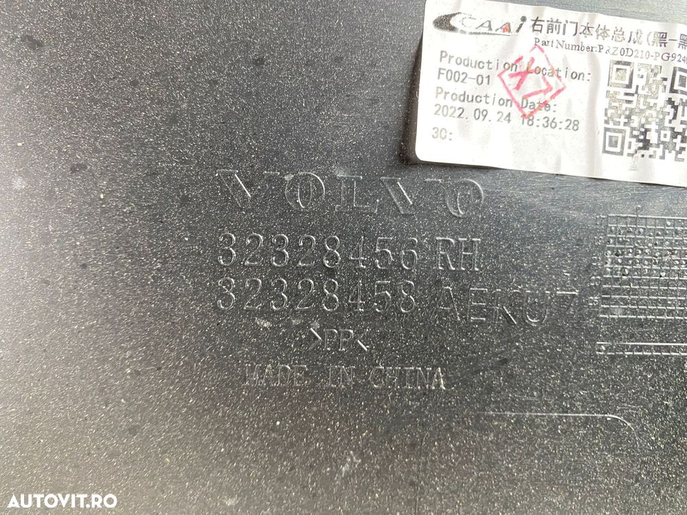 Fata de usa dreapta fata VOLVO XC60 2018+ 32328456 32328458 - 6