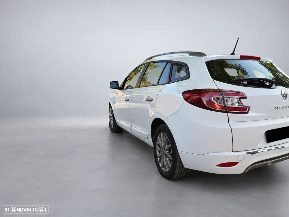 Renault Mégane 1.5 dCi Dynamique SS - 5
