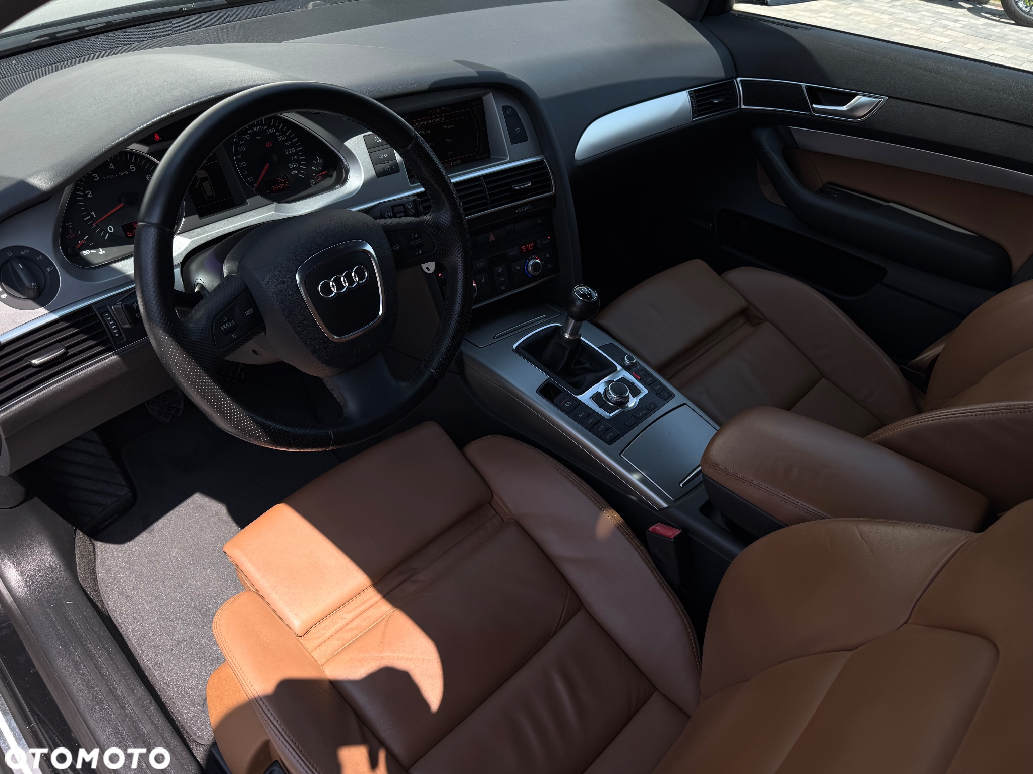 Audi A6 Avant 2.4 - 13