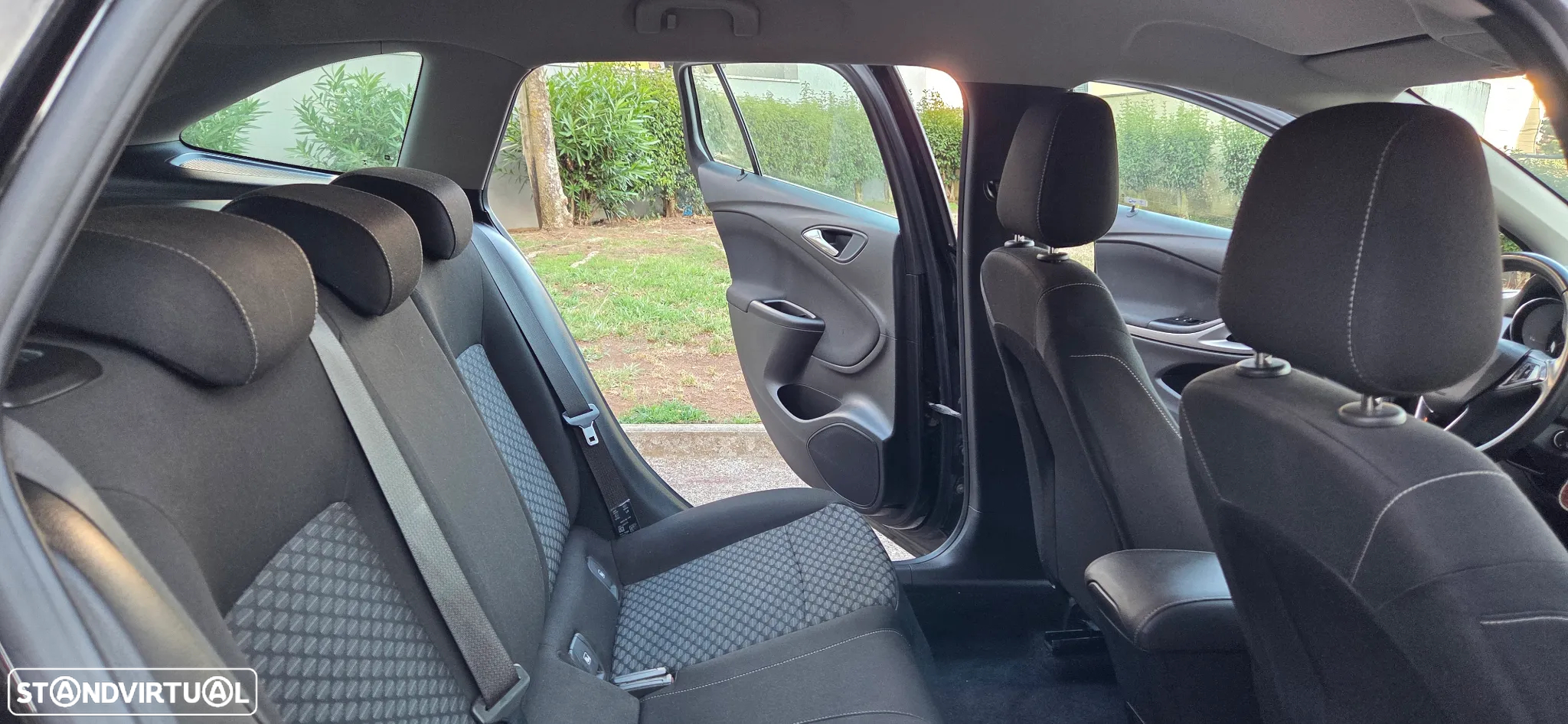 Opel Astra Sports Tourer 1.6 CDTI Edition S/S - 20