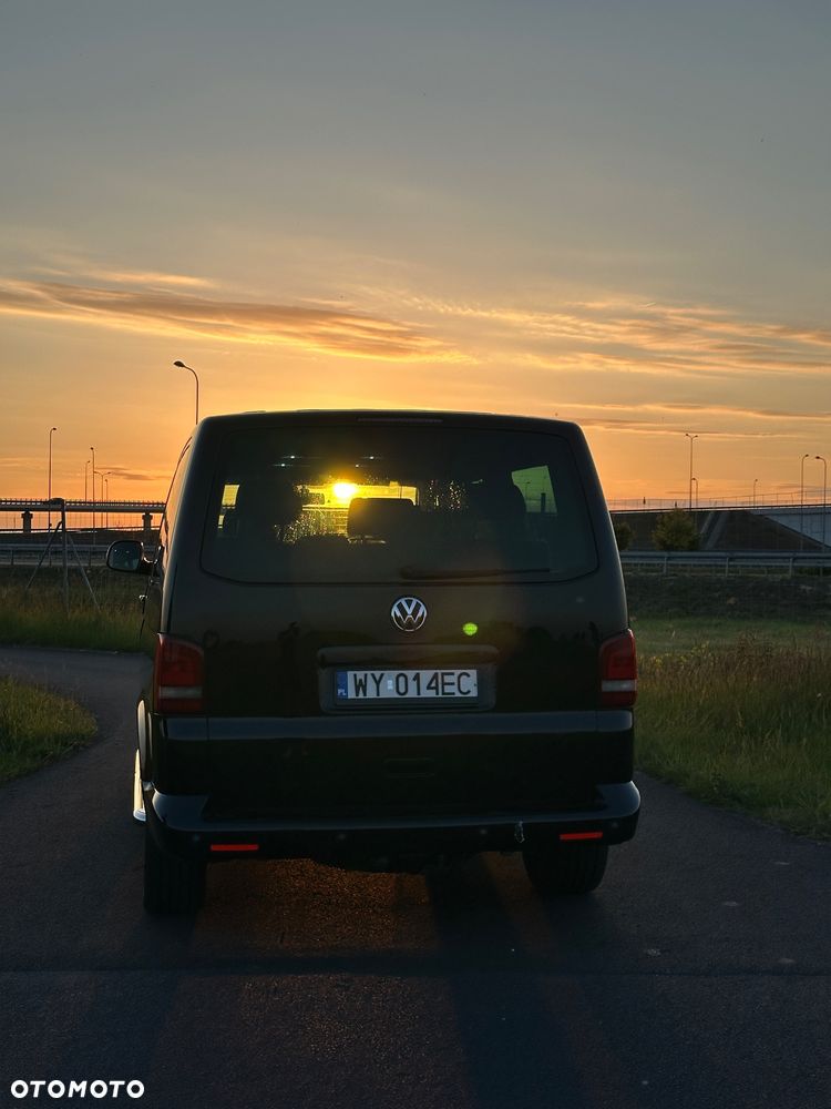 Volkswagen Multivan - 4