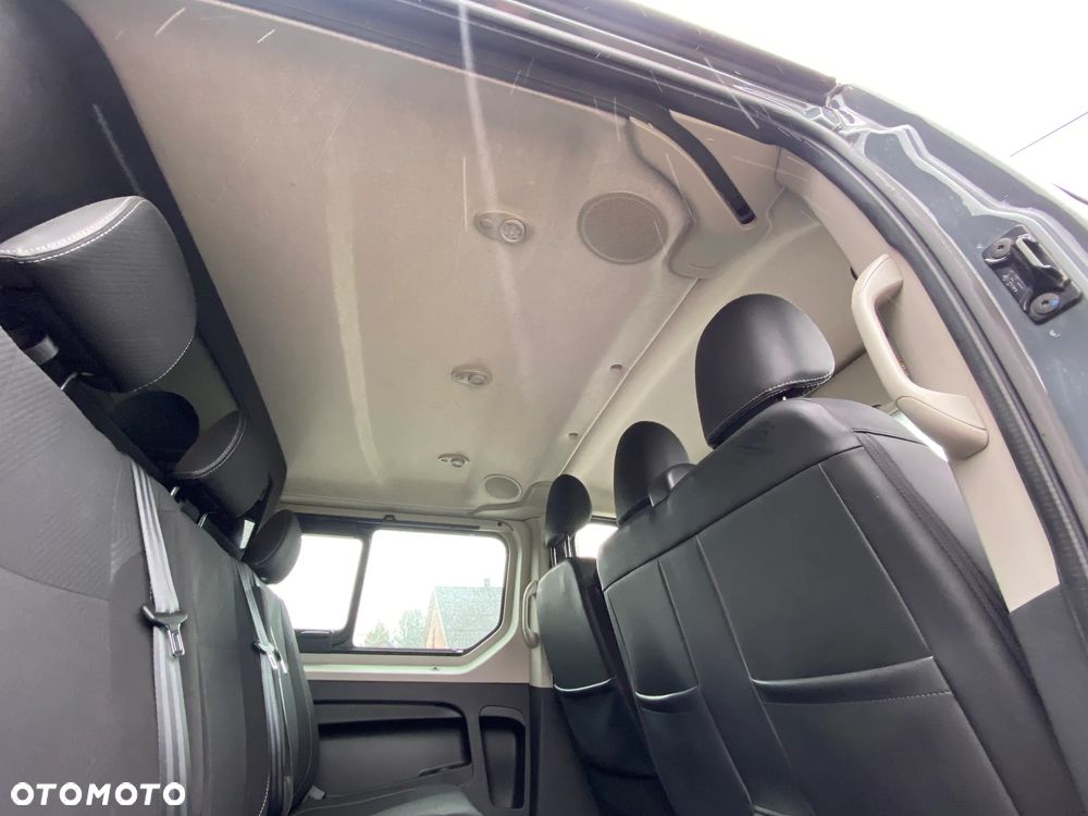 Renault Trafic 2.0 Doka 6 Osobowa Rejestracja 11.2021r Samochód Ciężarowy - 11