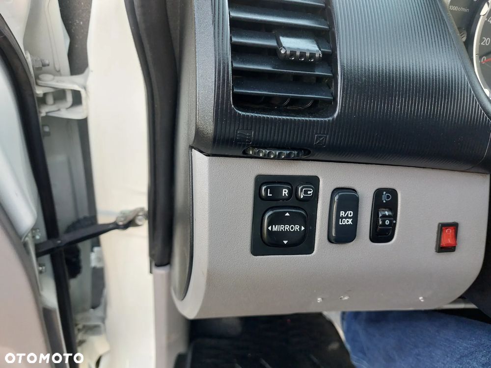 Mitsubishi L200 2.5 DID DC Invite AC - 13