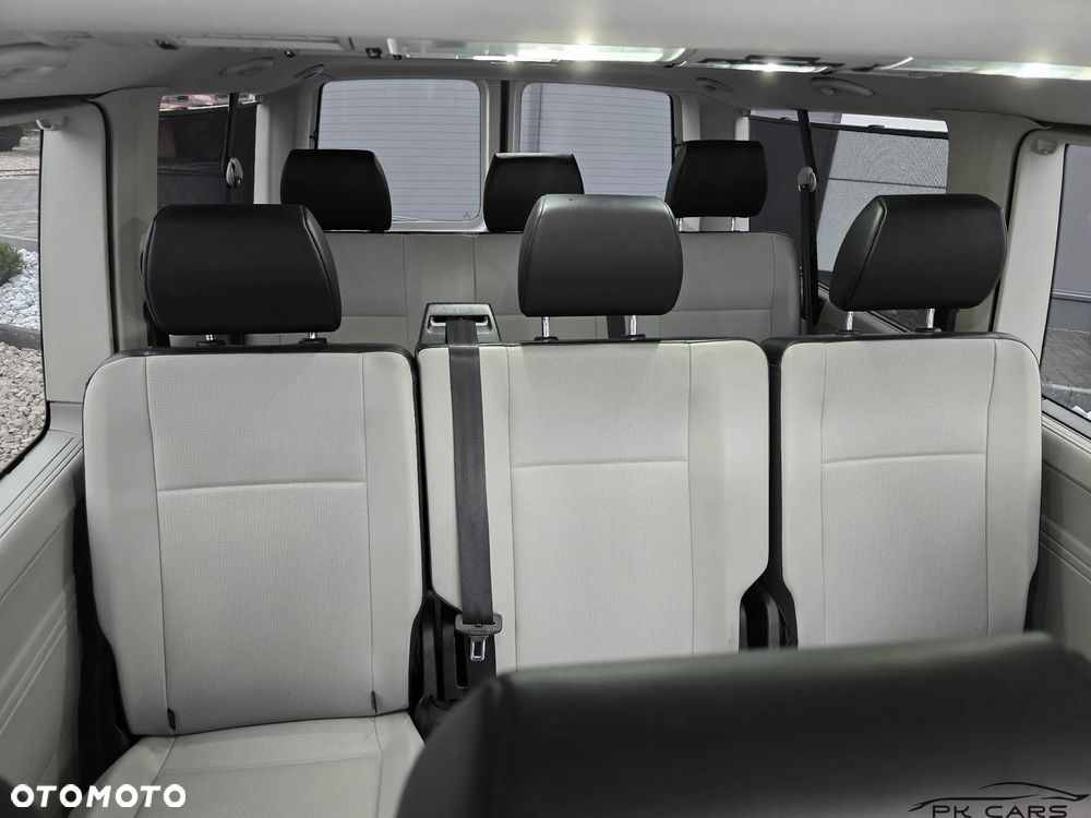 Volkswagen Caravelle 2.0 TDI L2 Highline DSG - 29