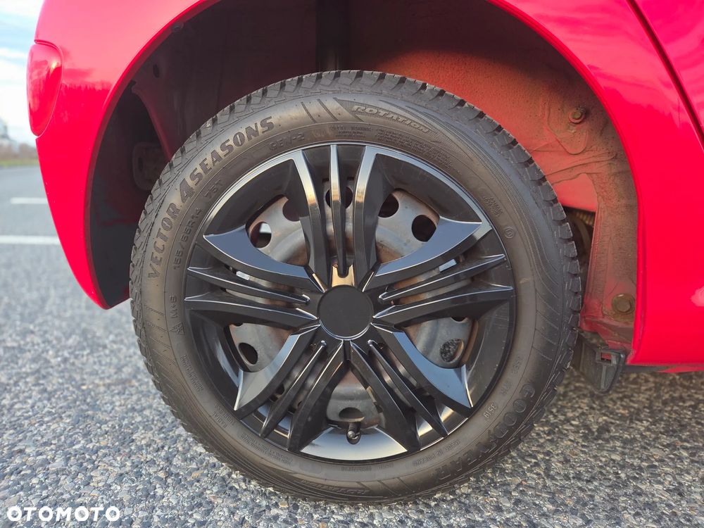 Toyota Aygo CoolRed - 15