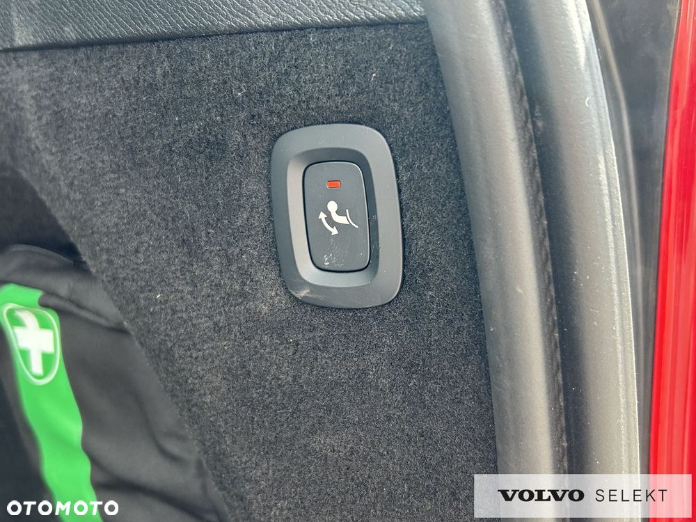 Volvo XC 90 - 31