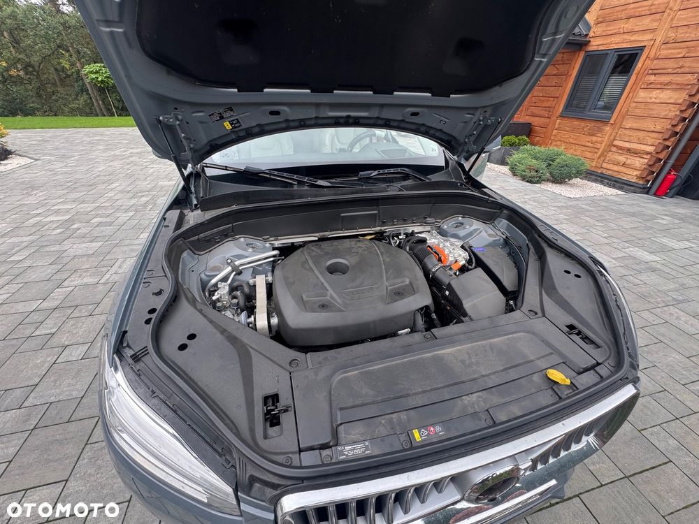 Volvo XC 90 - 22