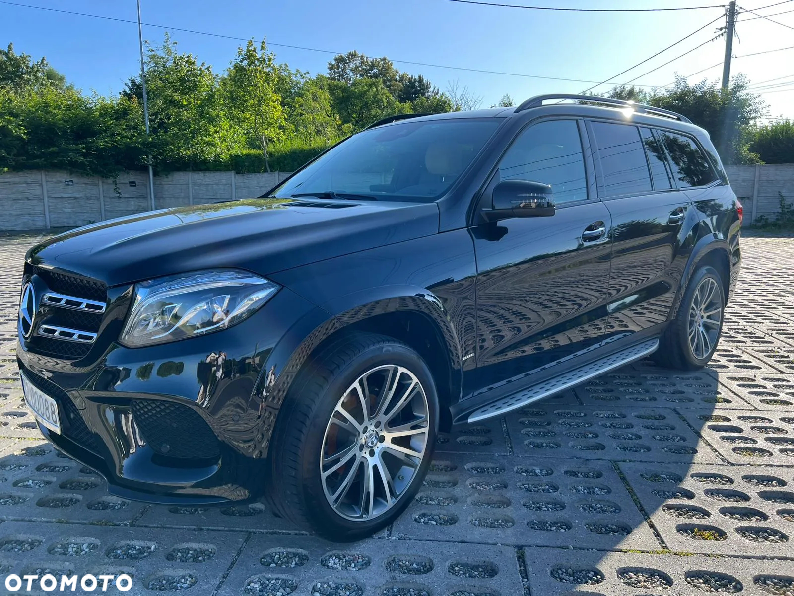 Mercedes-Benz GLS 350 d 4-Matic - 3