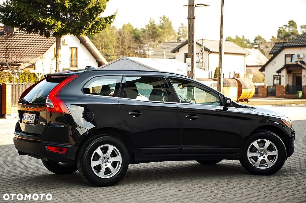 Volvo XC 60 DRIVe Momentum - 11