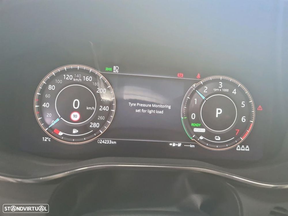 Jaguar F-Pace 2.0 P400e AWD SE - 7