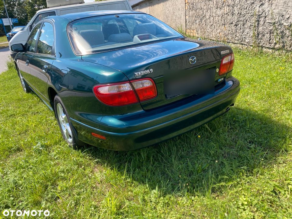 Mazda Xedos - 4