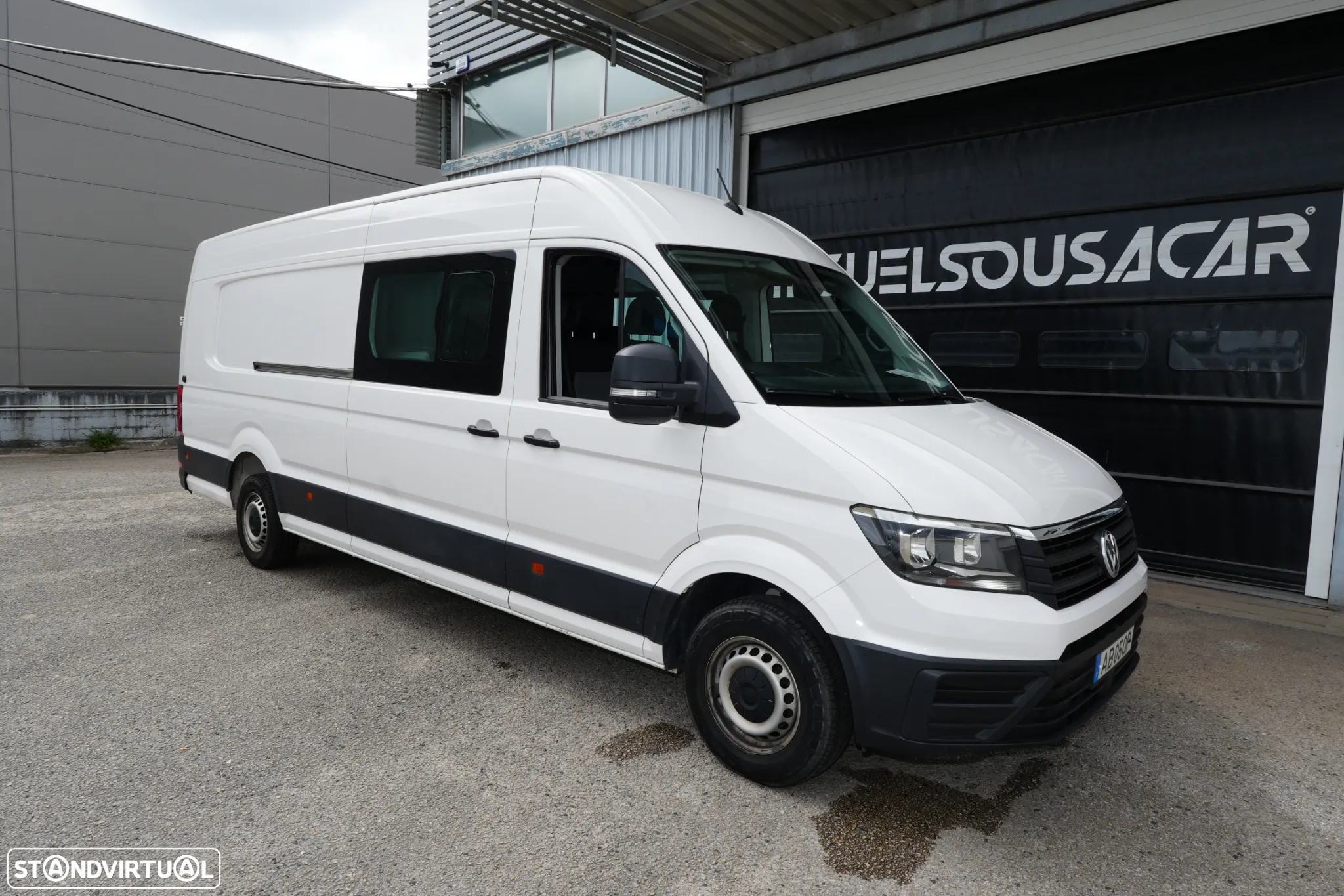 VW Crafter 7Lugares Maxi Longa 2.0TDI 180cv - 2