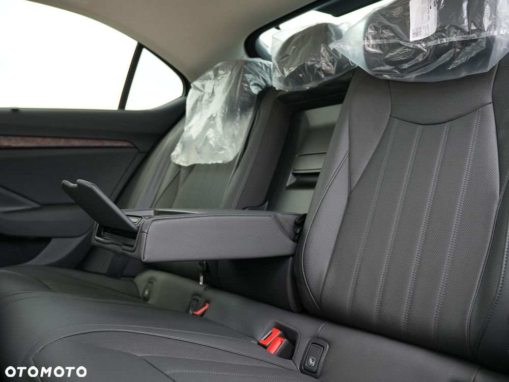 Skoda Superb - 35
