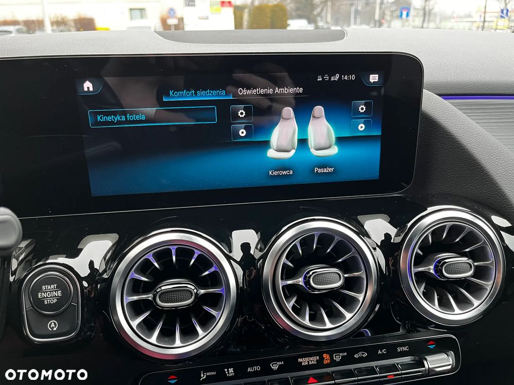 Mercedes-Benz GLA 250 4-Matic - 13