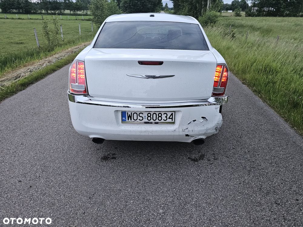 Chrysler 300C - 5