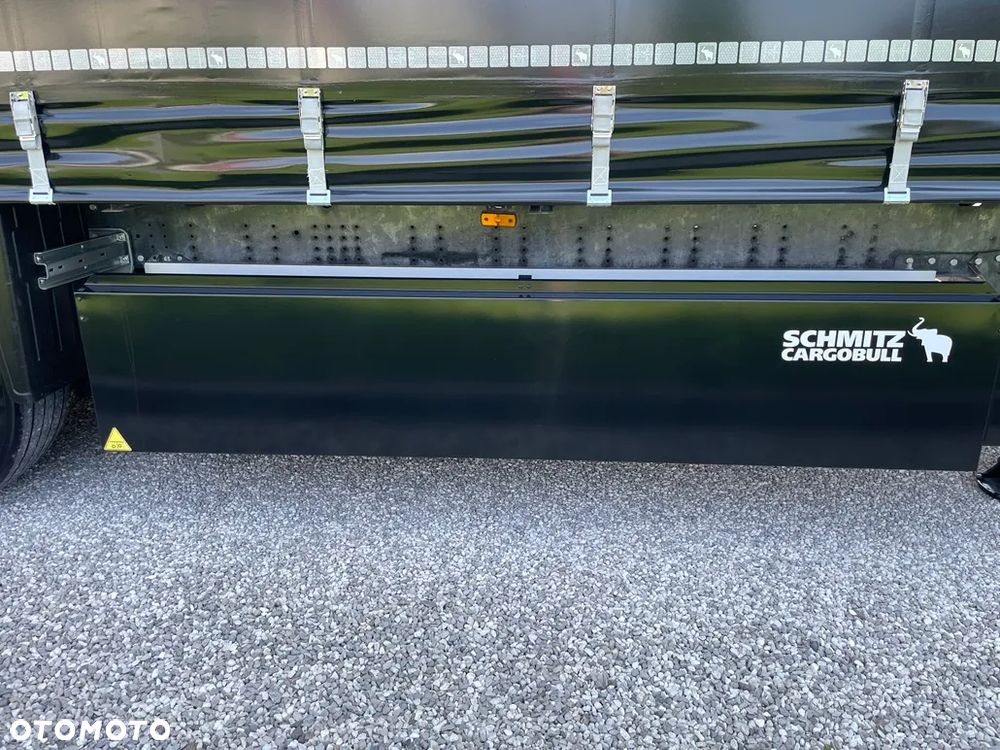 Schmitz Cargobull 2017**STANDARD**OŚ.POD**PALECIARA**JAK NOWA - 15