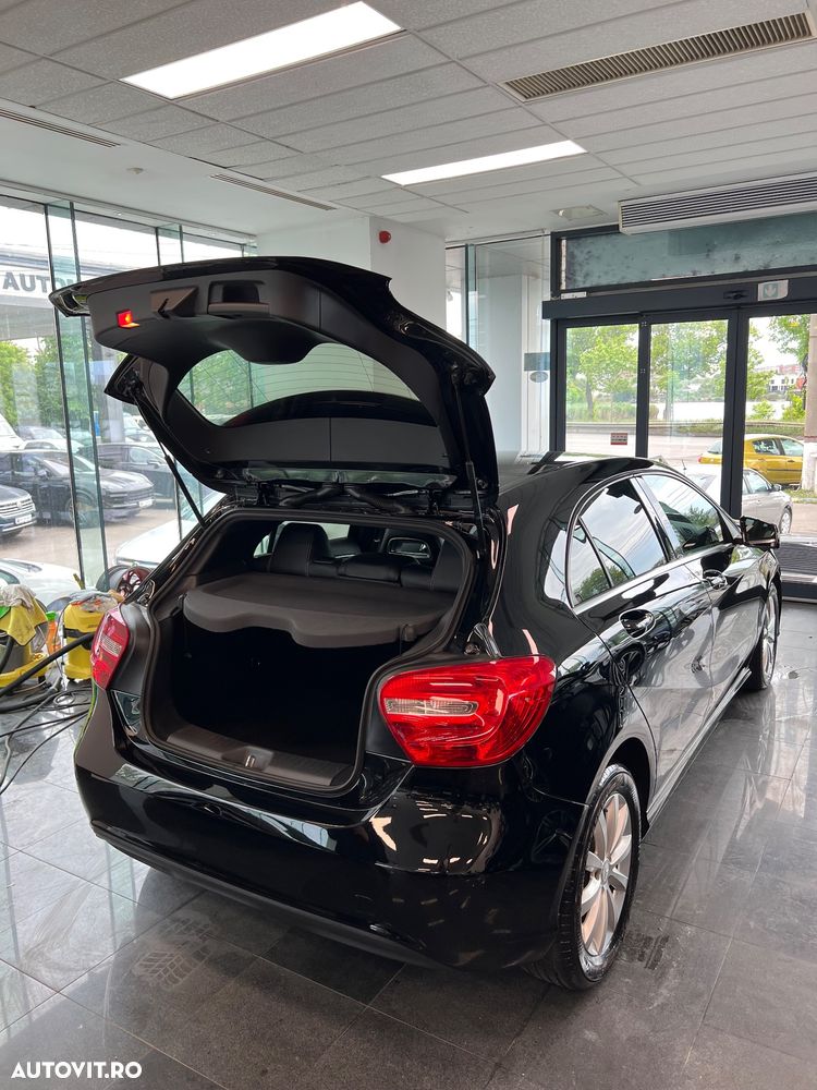 Mercedes-Benz CLA - 13