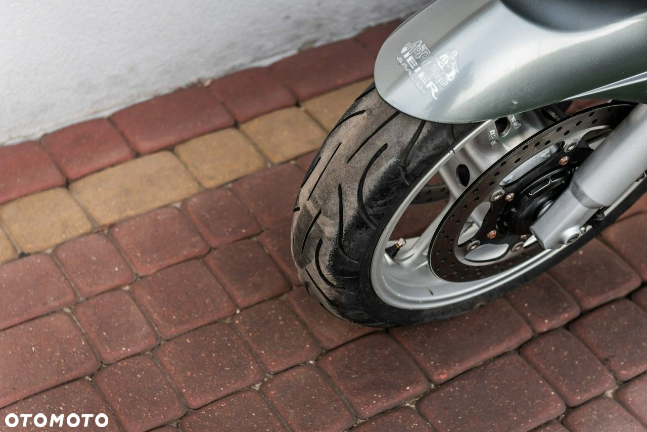 Yamaha FJR - 7