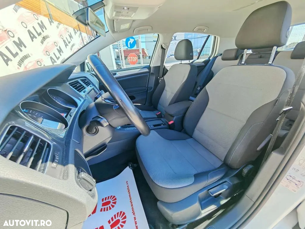 Volkswagen Golf e-Golf - 8