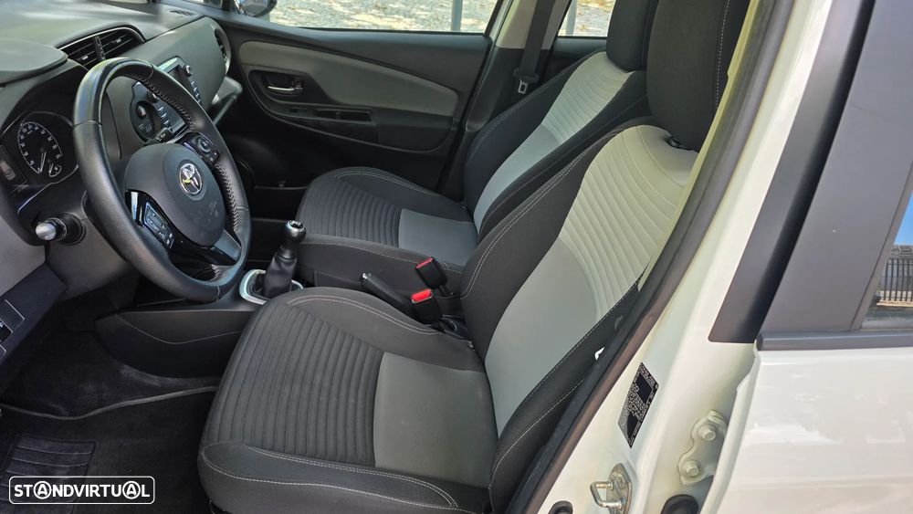 Toyota Yaris 1.0 VVT-i Comfort +PS Style +P.Techno - 13
