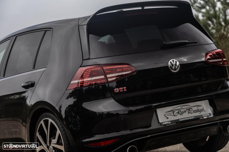 VW Golf GTI Clubsport DSG - 14