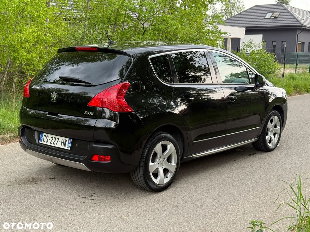 Peugeot 3008 HDi 150 Allure - 5