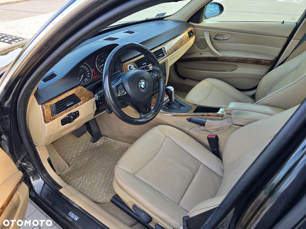 BMW Seria 3 - 16