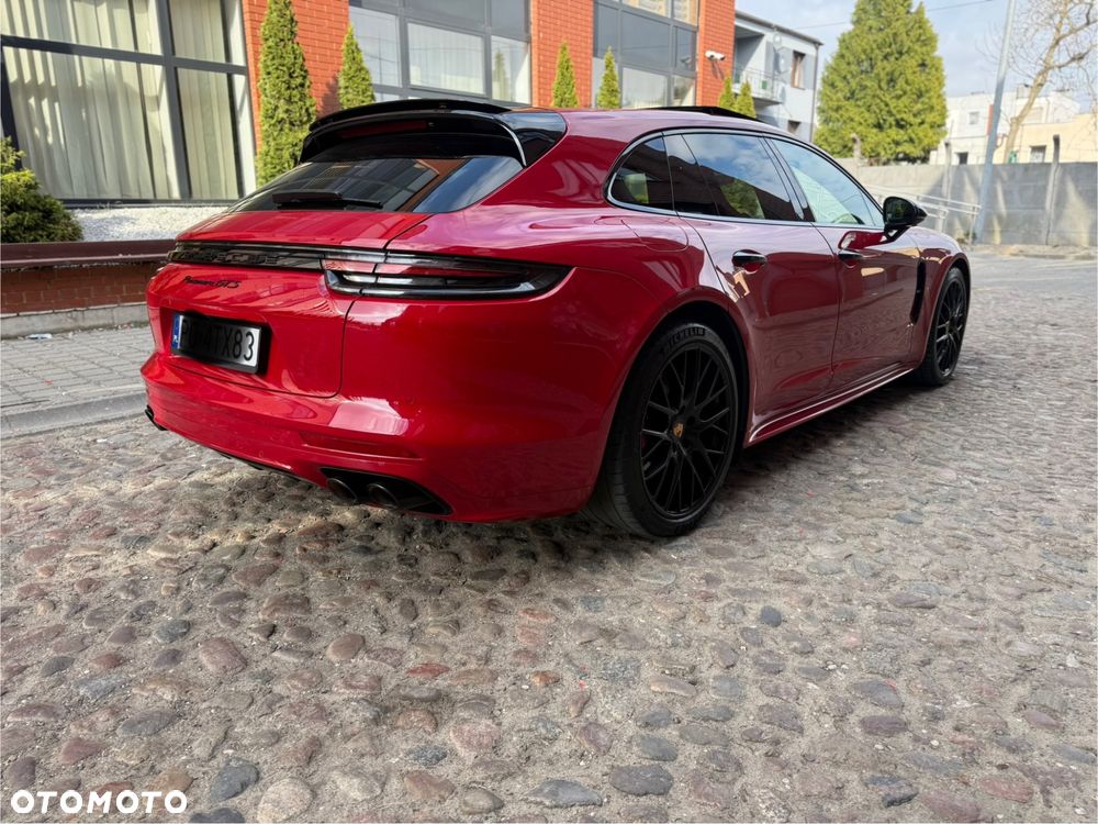 Porsche Panamera GTS GPF - 6